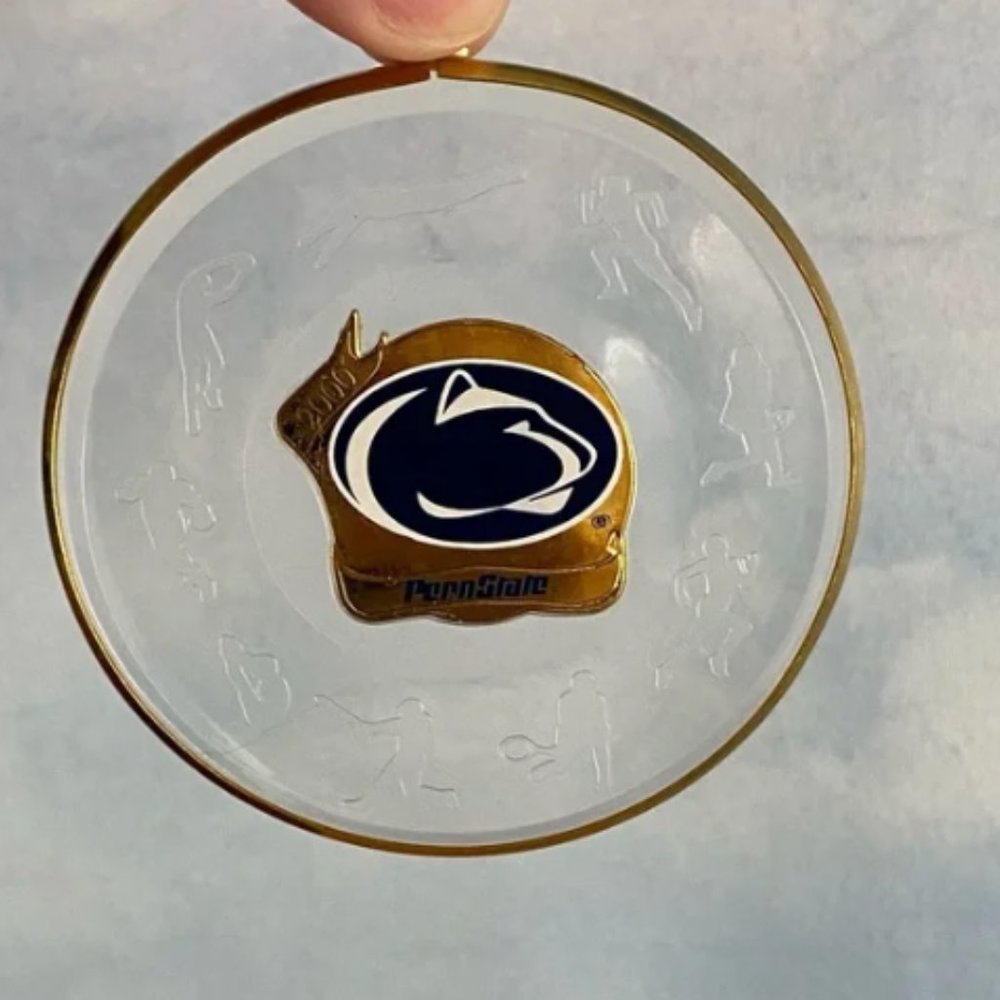 Hallmark Penn State Nittany Lions Collegiate Collection Ornament Dated 2000